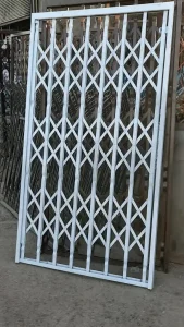 57986646771175130815463 169x300